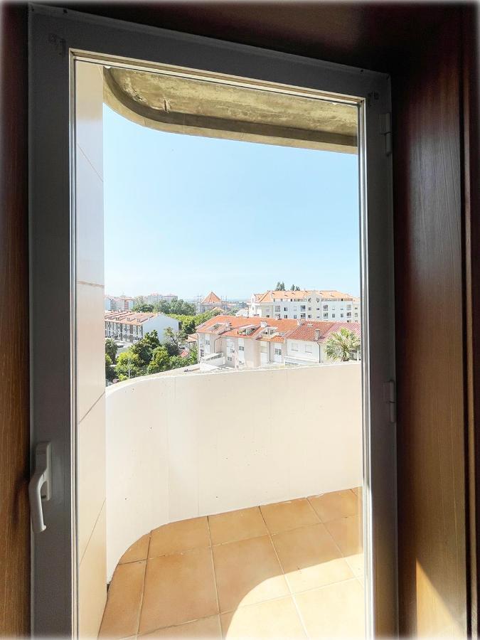 Yellow House Aveiro Smart Tv And Garage 外观 照片
